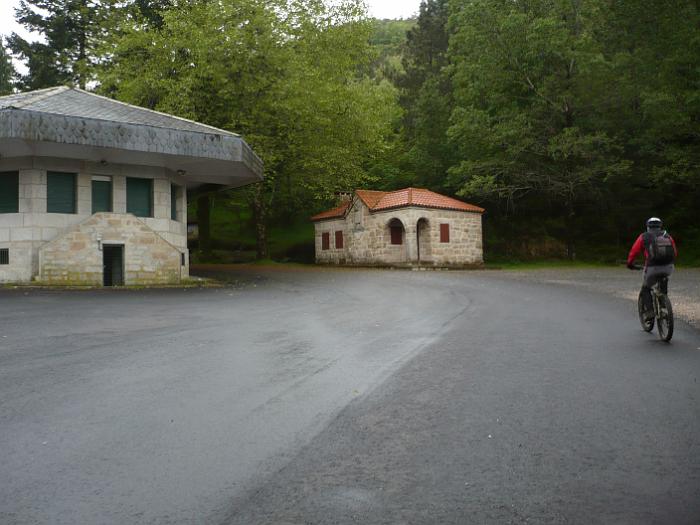 208.JPG